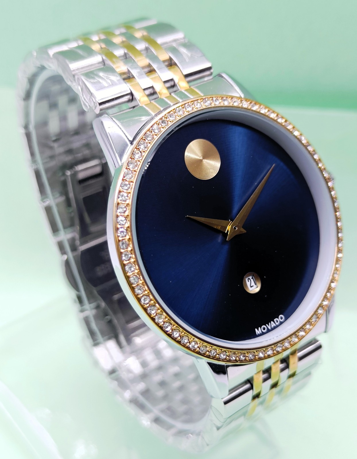 Fabulous Movado Museum Classic Analog Date Indicator Quartz Men’s Wrist Watch