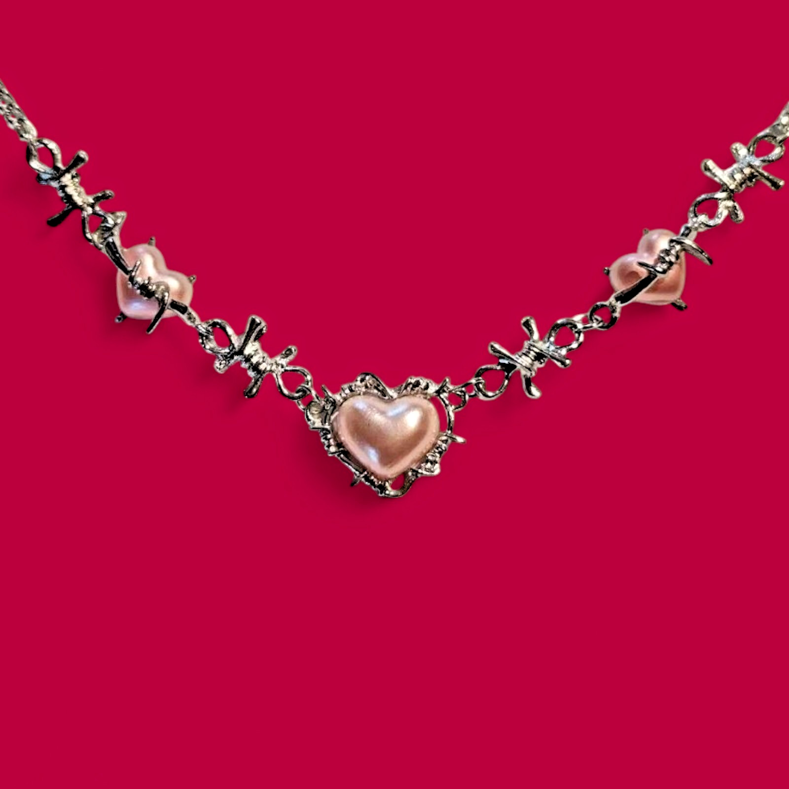 BARBED WIRE & PINK HEARTS CHOKER NECKLACE 90s y2k retro emo grunge goth punk R6