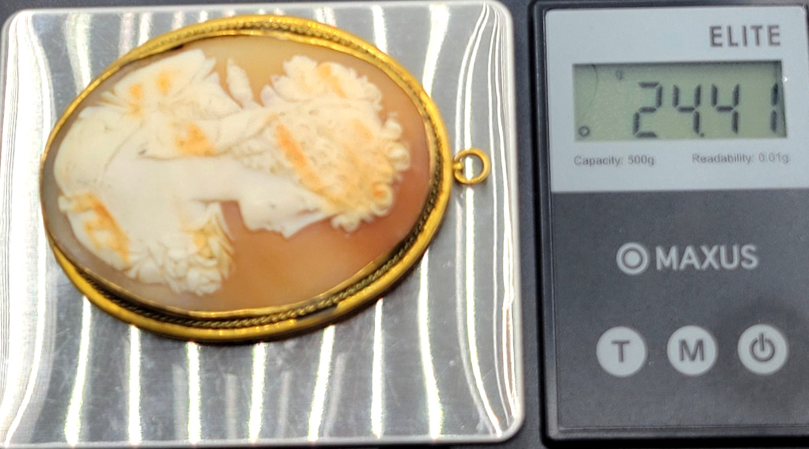 Vintage Carved Shell Cameo