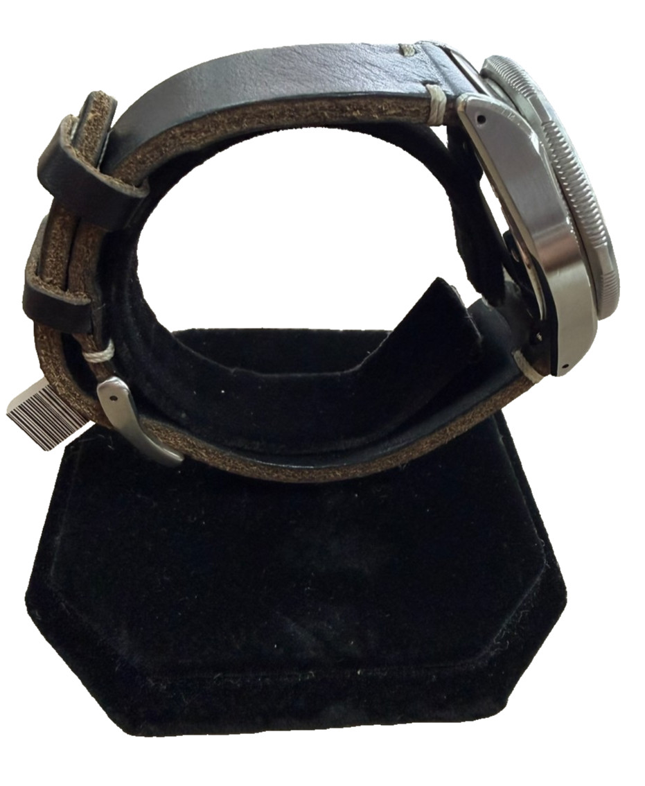 Dietrich Missions Maritime Skin Diver 2 SD-2 Black Dial w/ Horween Leather Strap
