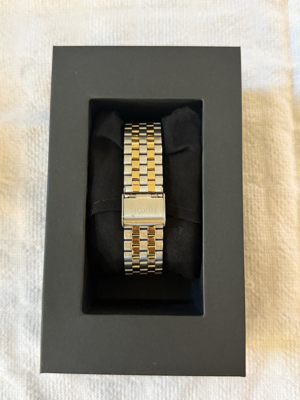 Nixon Men’s Time Teller Silver Dial Watch – AO45-1921