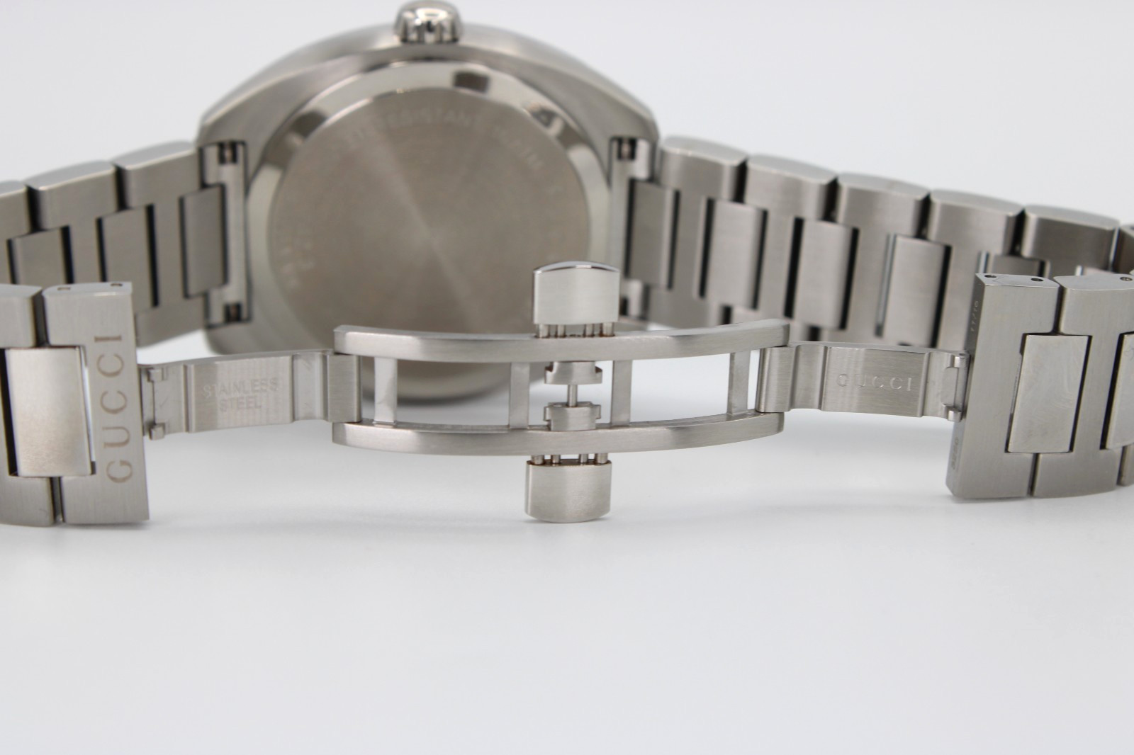 GUCCI GG2570 YA142303 Quartz Blue Dial Men’s Watch 41mm
