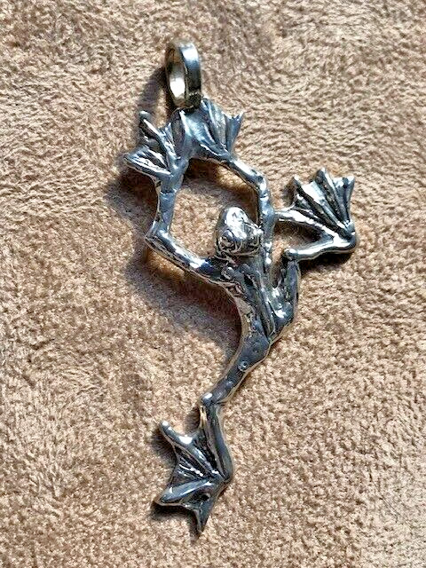 Frog Pendant 925 Kermit Art frog toad signed jewelry original signed JKL 132