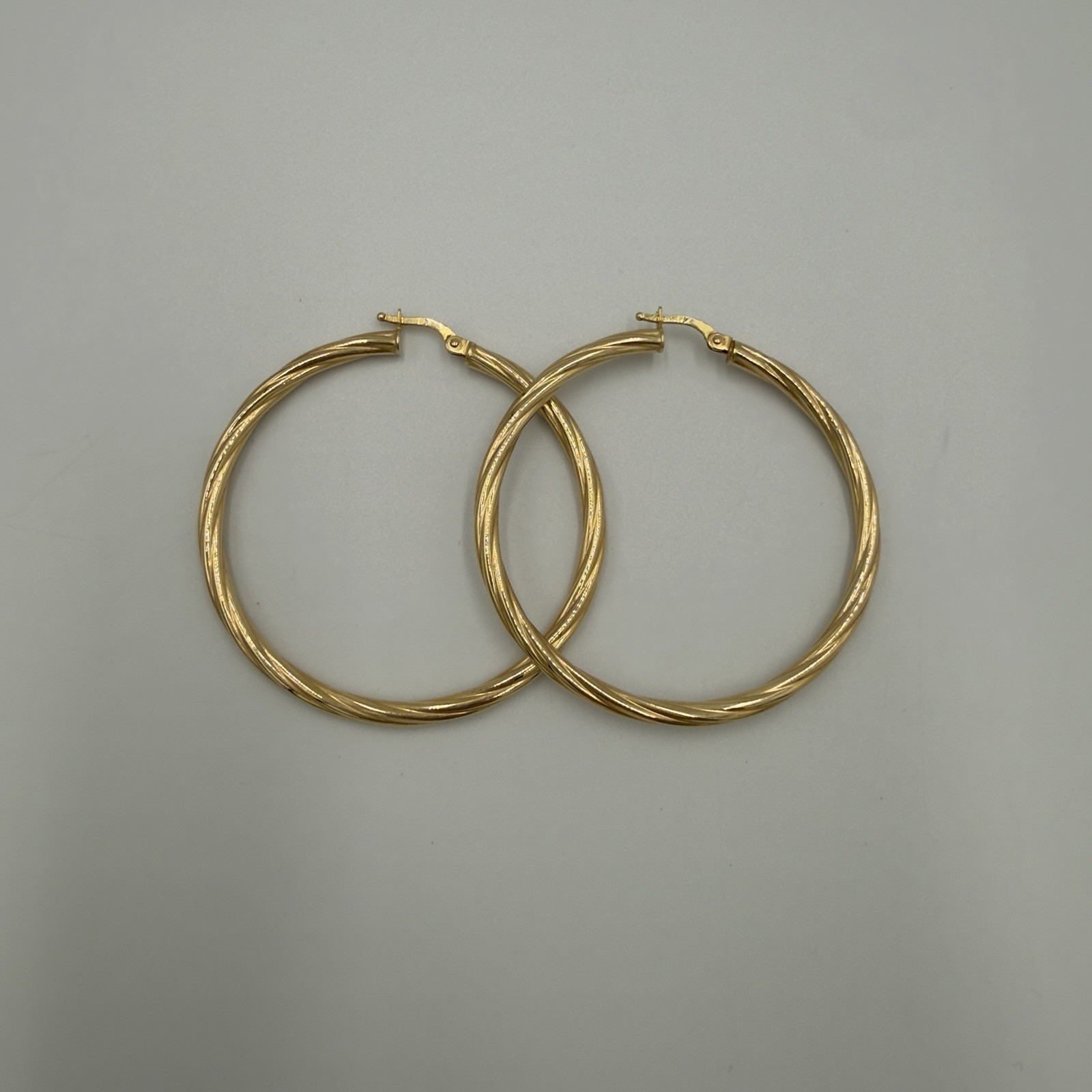 14K Yellow Gold Hollow Hoop Earrings 2″ Large Twisted Rope Textured 2.82g