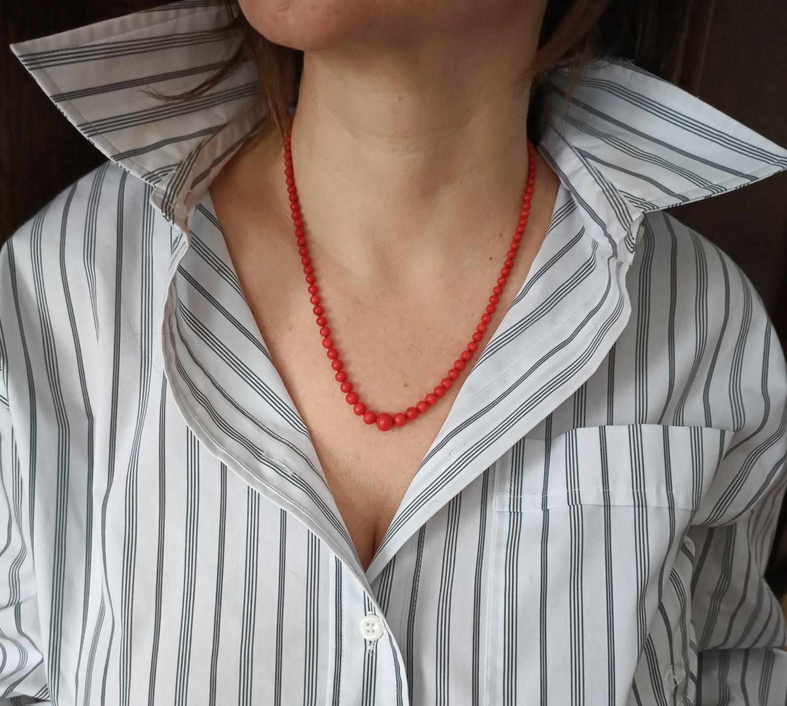 Vintage Italian Mediterranean Coral and Silver Necklace Beads 51 Cm