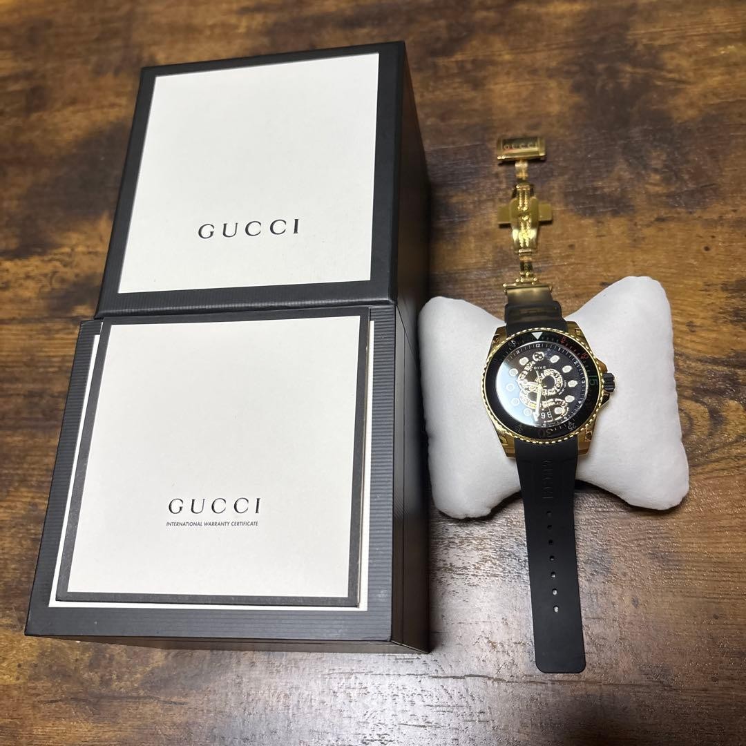 Gucci YA136219 Dive Snake Quartz Watch Black Gold Rubber Strap From Japan