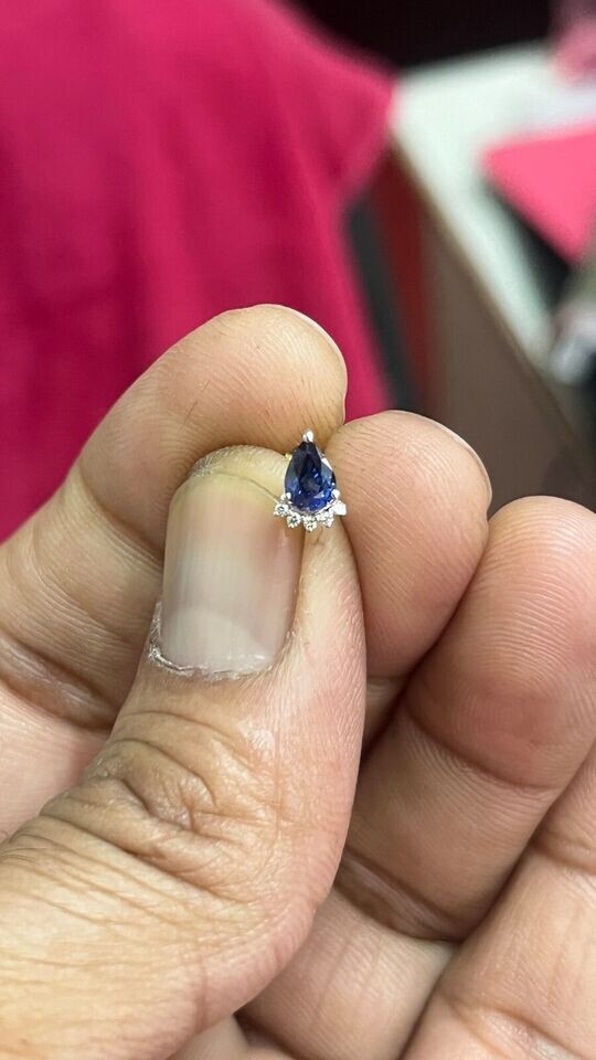 Pear Cut Natural Sapphire & Diamond Solitaire Piercing Stud Pin 14K Yellow Gold