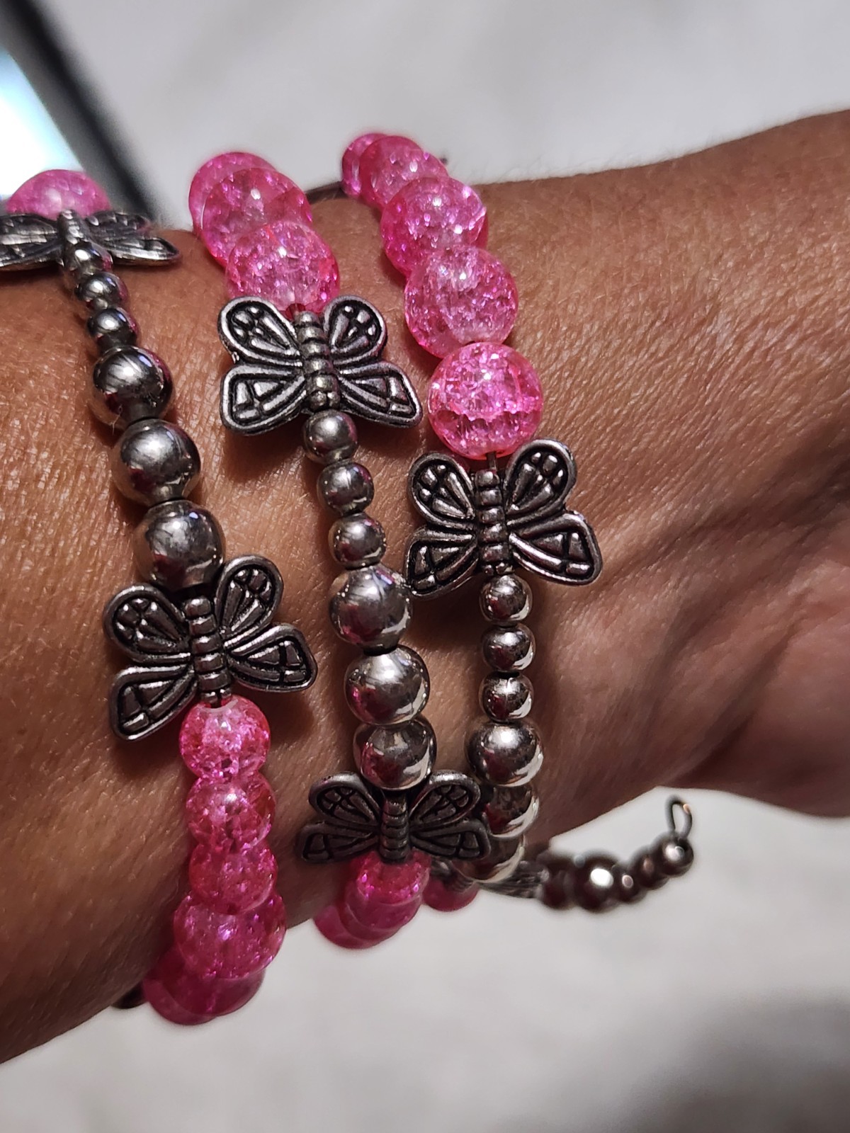 Hot Pink Crackle Glass Memory Wire Bracelet – Multi-Row Butterfly Stack