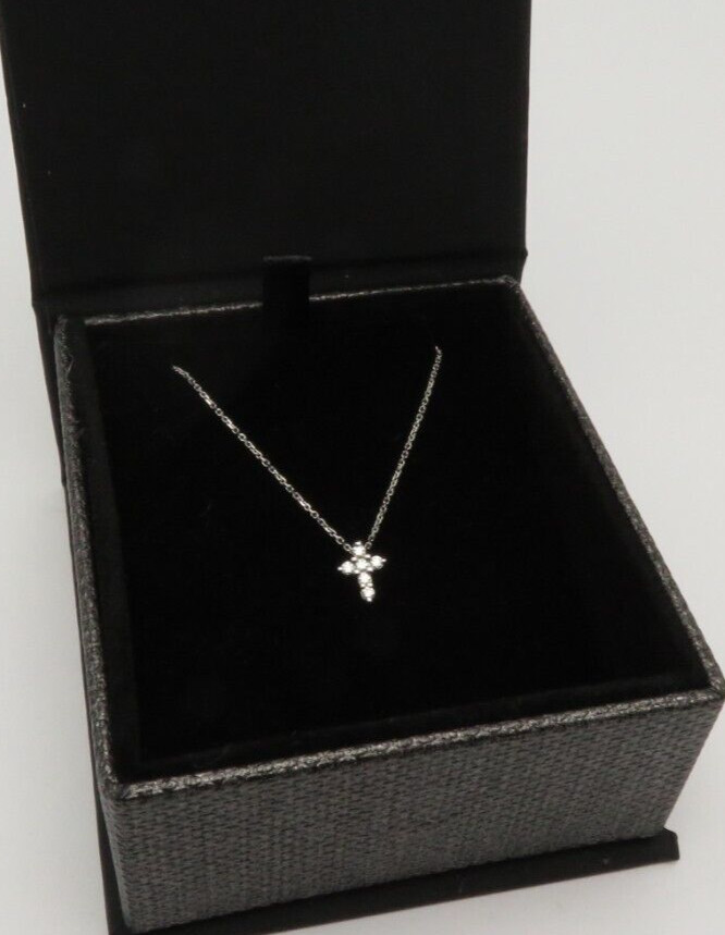 14K SOLID WHITE GOLD SMALL TINY NATURAL DIAMOND CROSS PENDANT NECKLACE VS2-SI1 H