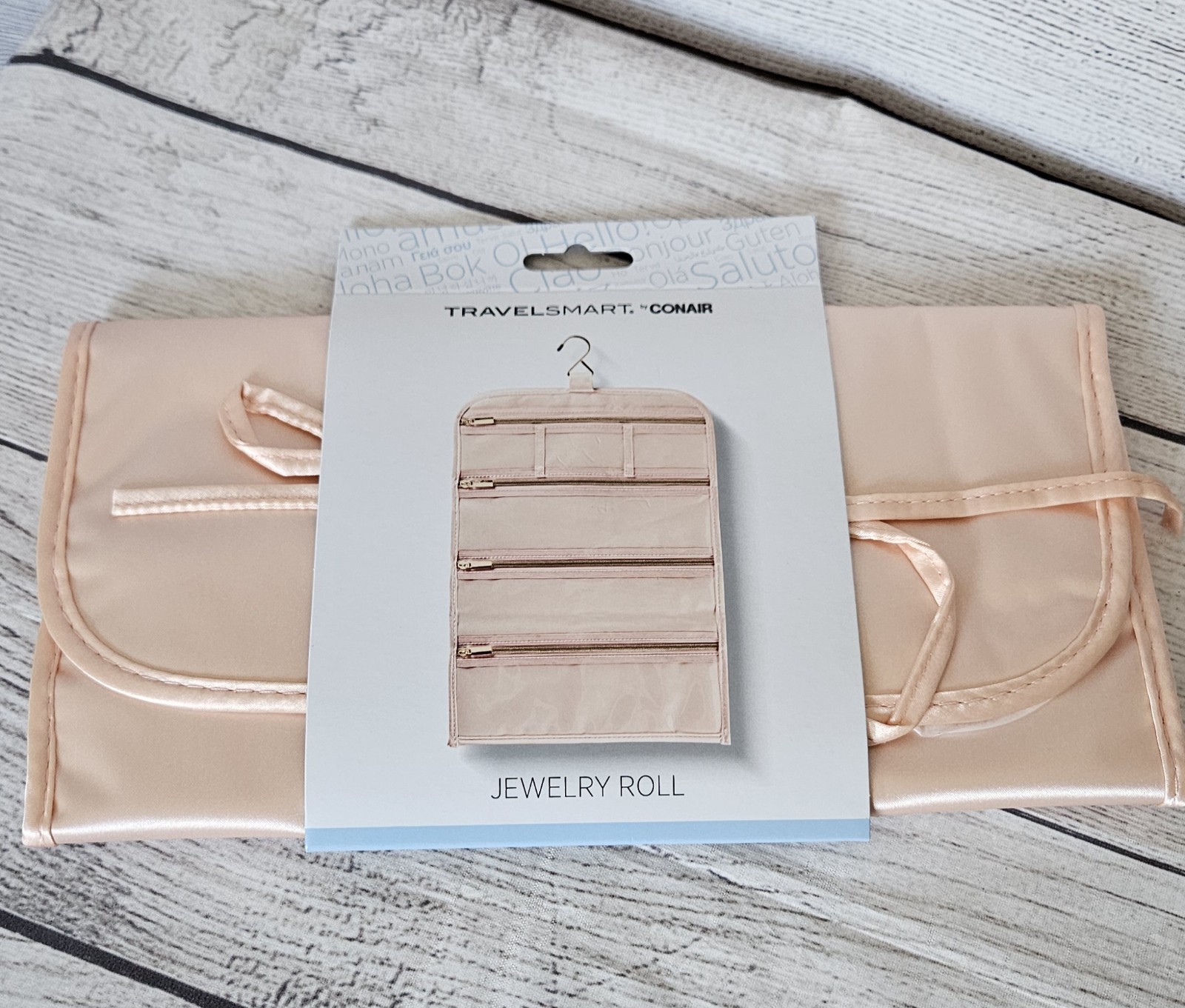 Travel Smart by Conair Satin Jewelry Roll Pink 6-Pocket Hanging Hook