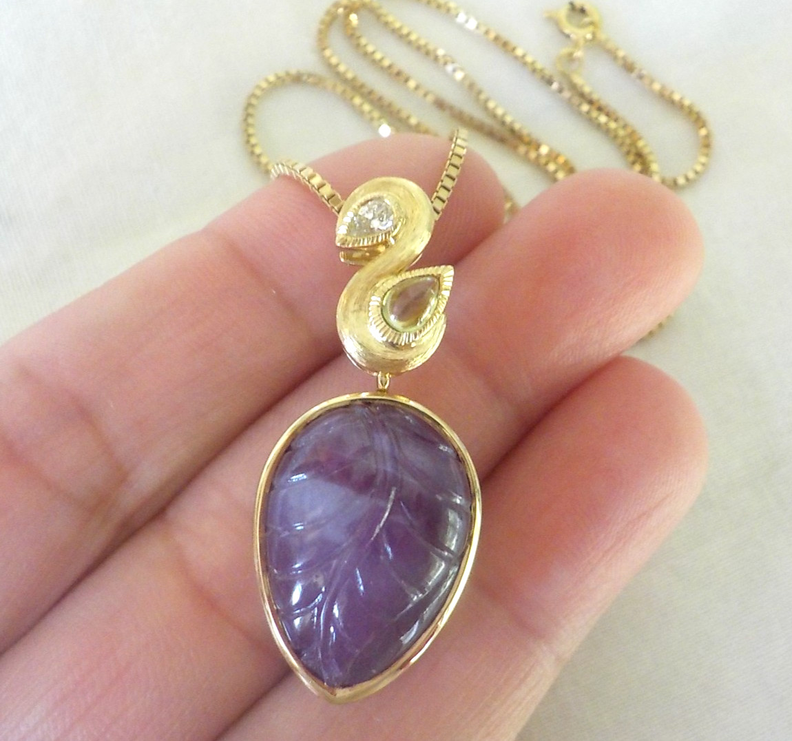 Heavy 18K Yellow Gold Carved Ruby Peridot Diamond Necklace – 16.2 gms, 18.5 in