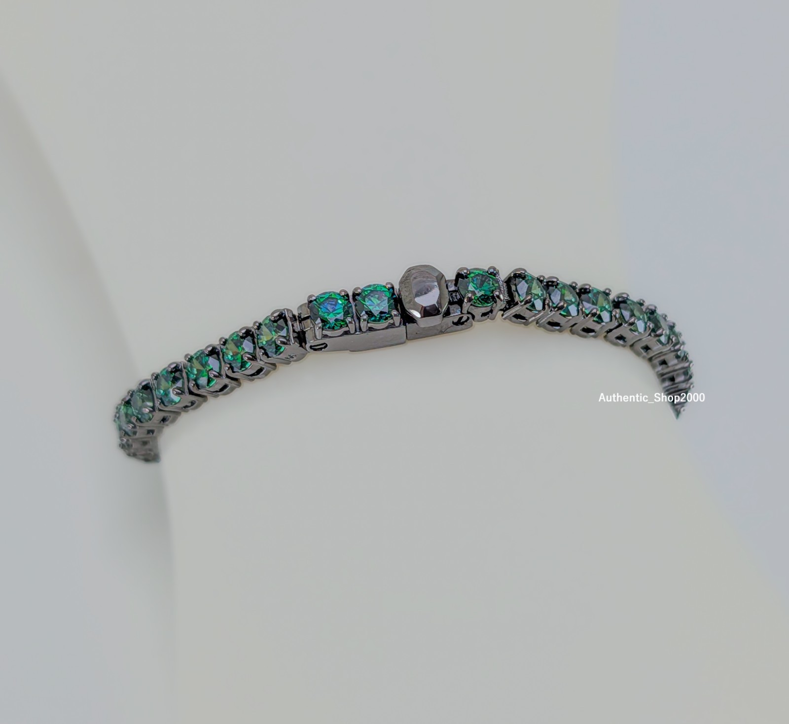 New 100% Authentic SWAROVSKI Green Crystal Matrix Tennis Bracelet 5743447