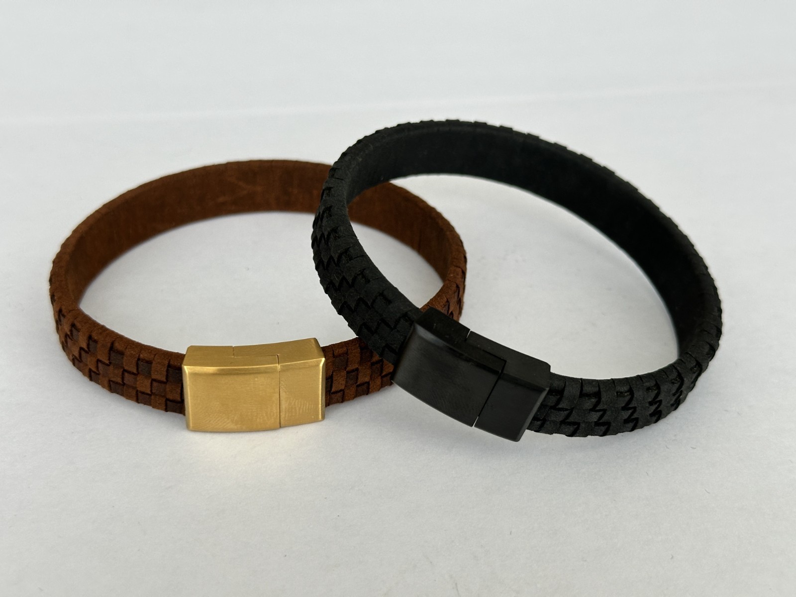 Men’s Genuine Leather Bracelet Braided 21cm with Magnetic Clasp – Black or Brown