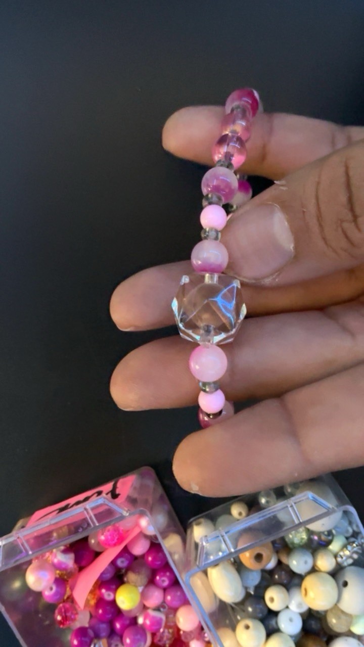 Handmade Women’s Pink Glass Beaded Bracelet, Round Beads, No Clasp