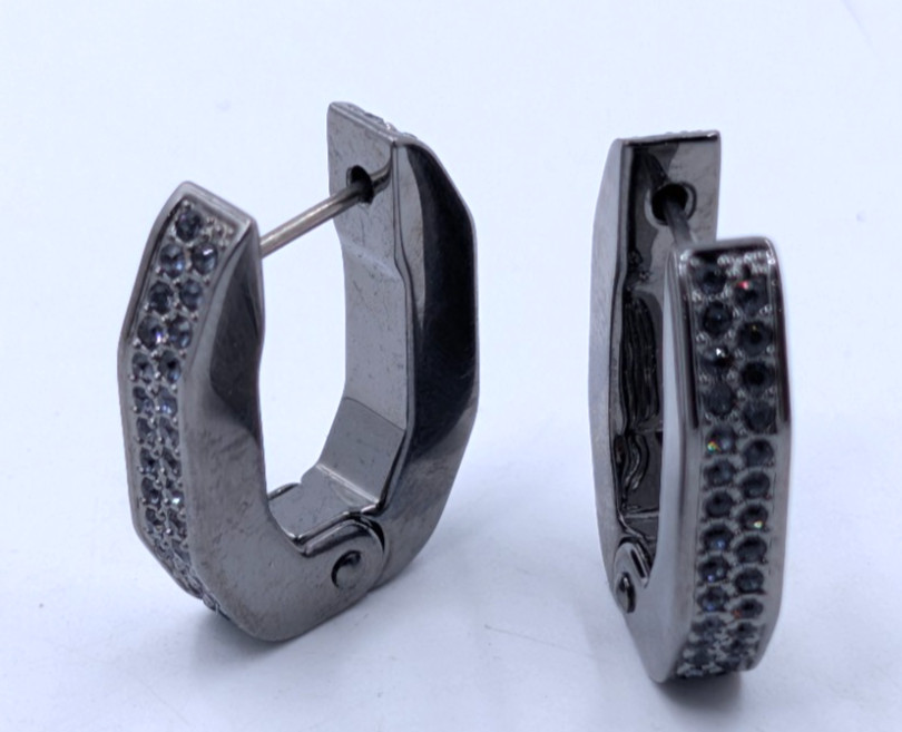 SWAROVSKI SWAN Crystal DEXTERA HOOP Black Ruthenium Octagonal PIERCED EARRINGS
