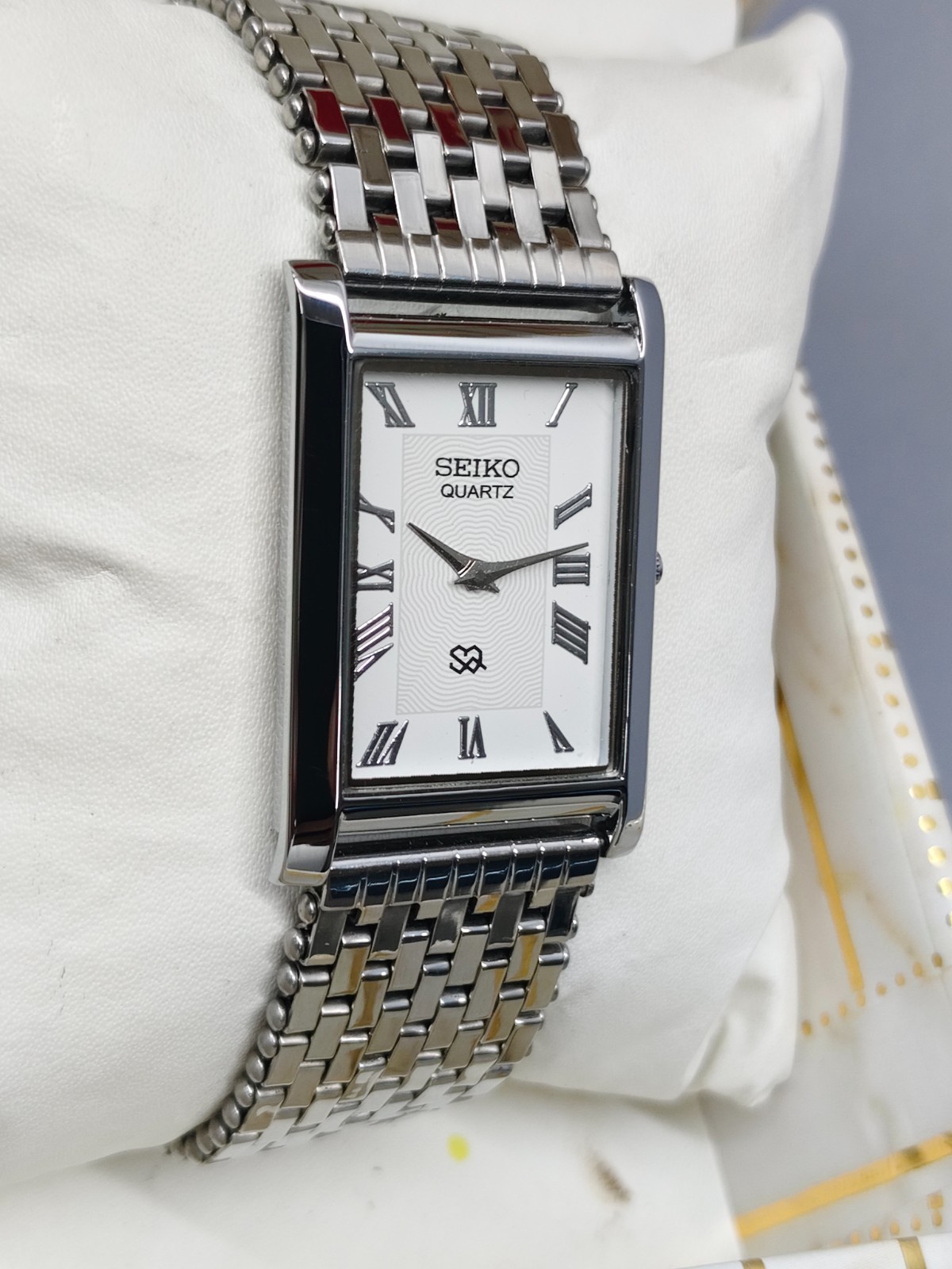 Vintage Refurbished Seiko Slim Tank White Quartz Japan Men s Wrist Watch