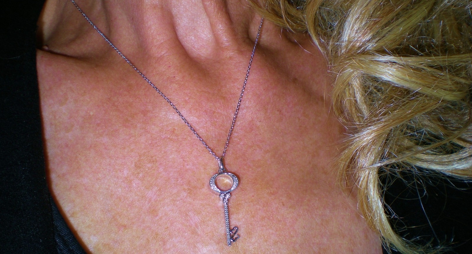 Jane Seymour Open Hearts Sterling Silver KEY Diamond Accent Necklace 💎 KAY BOX