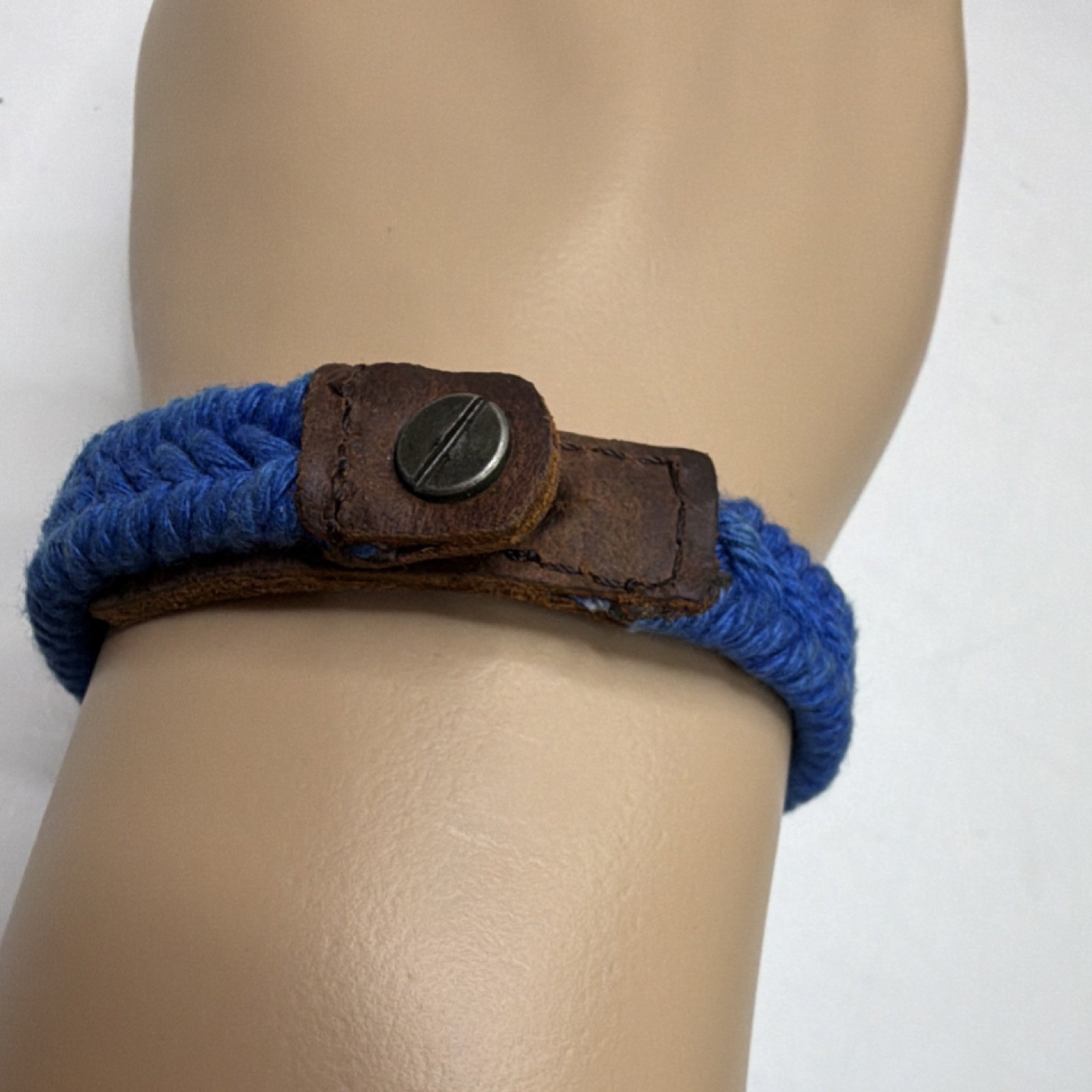 Blue Brown Braided Yarn Leather Bracelet Screw Closure Unisex Adults 9”