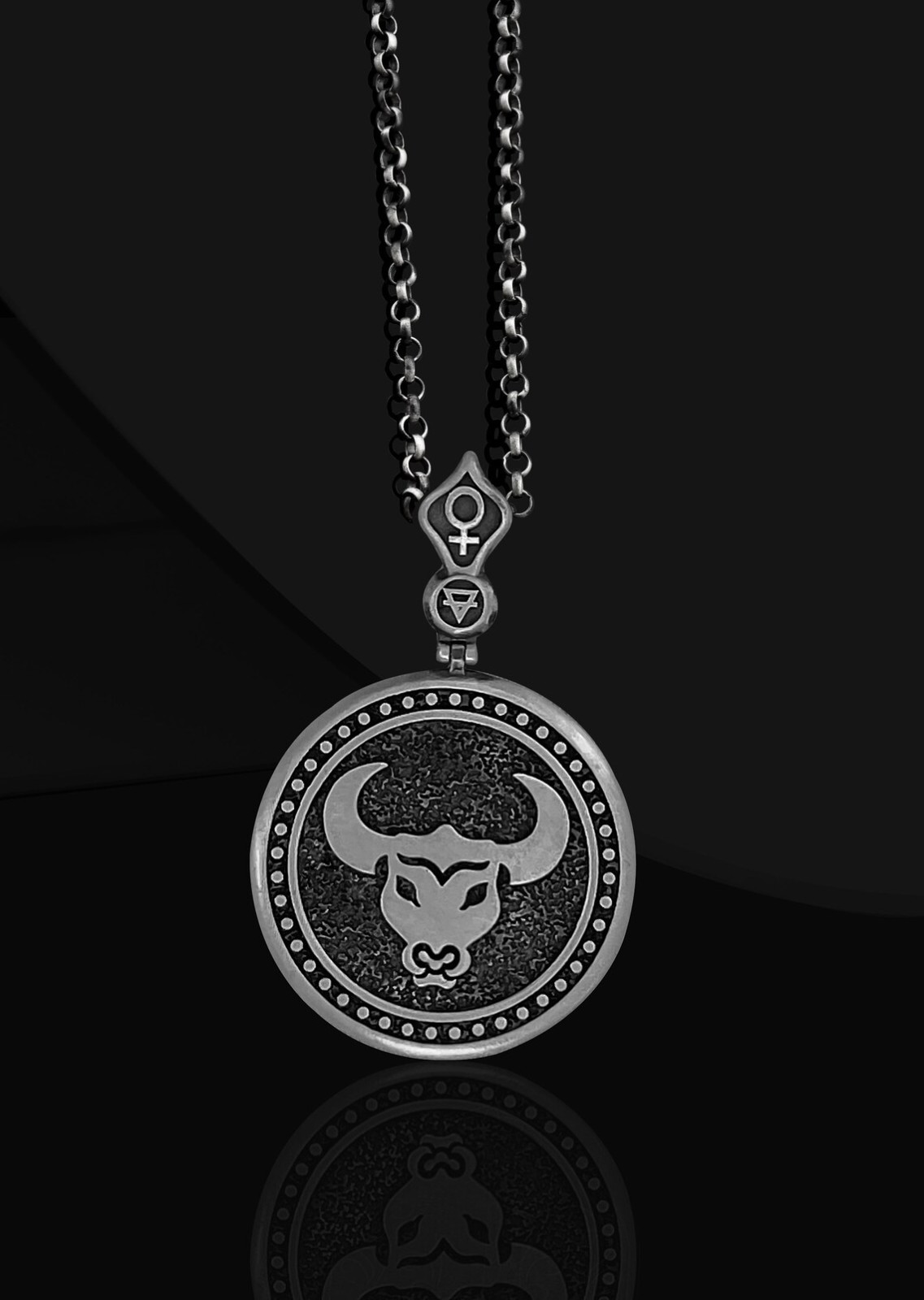 Constellation Zodiac Taurus Necklace 925 Sterling Silver Necklace Duty Free
