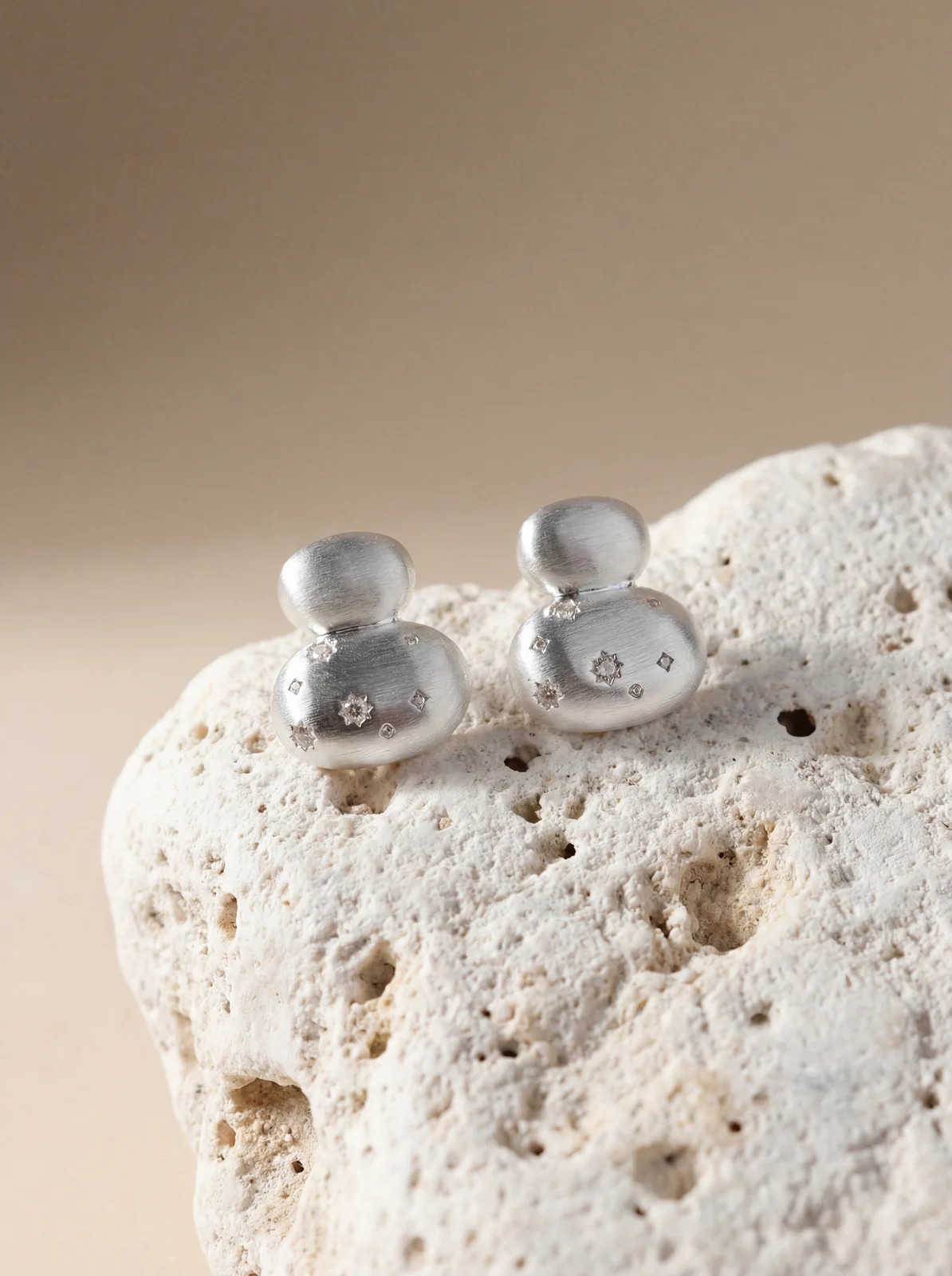 Silver Tone Celestial Gourd Stud Earrings Matte Finish Starburst Crystals