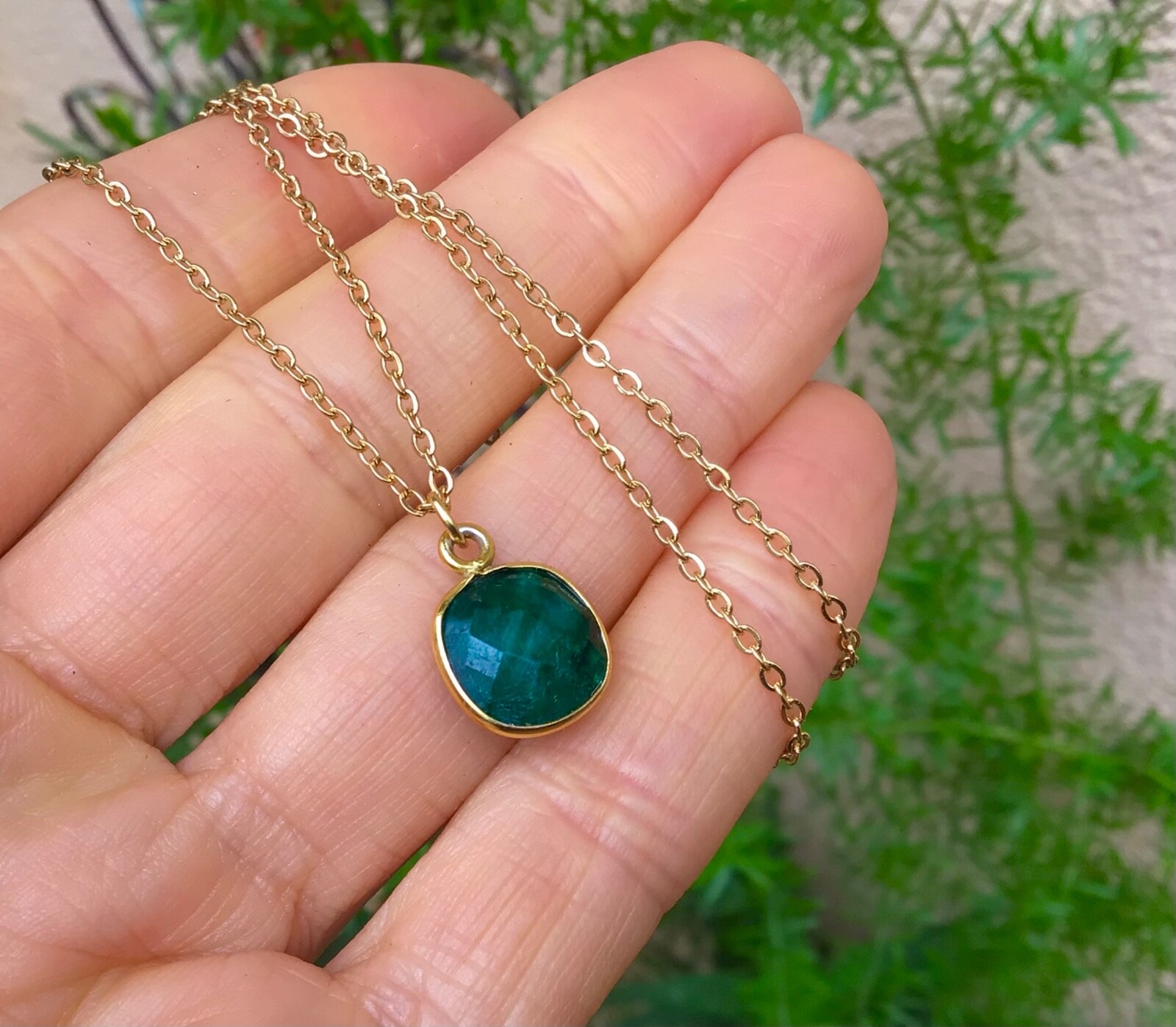 NEW HANDMADE SUNDANCE CHARM NECKLACE HANDCRAFTED GOLD PLATED GEMSTONE JEWELRY