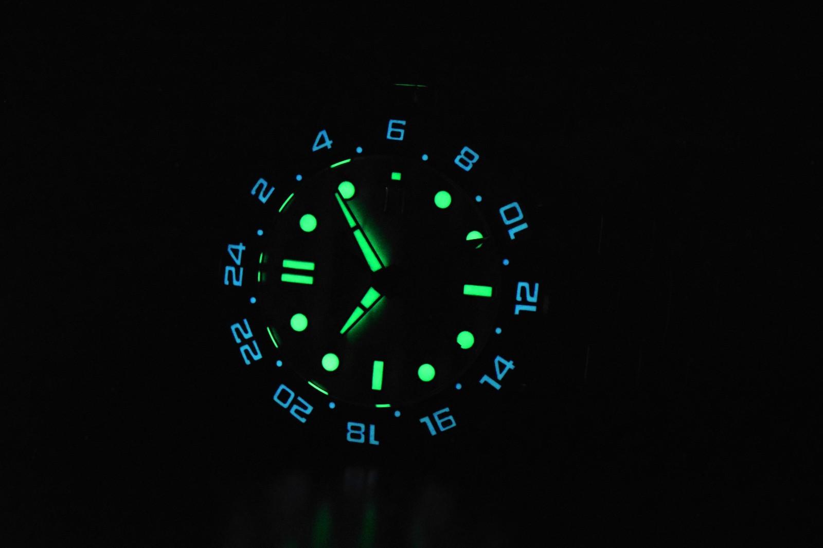 ARAGON A507SLV Hercules C125 GMT