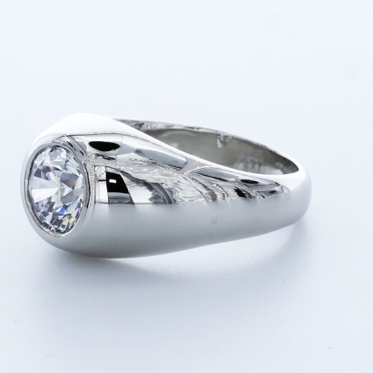 2.49 Carat E VS1 Round Cut Natural Certified Diamond Platinum Classic Men’s Ring