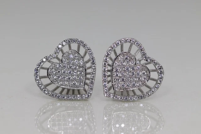 Moissanite 1.90Ct Round Cut Women’s Heart Stud Earrings In 14K White Gold Plated