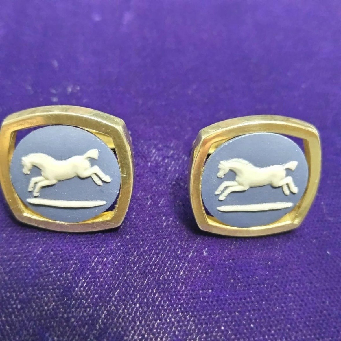 Wedgwood Jasperware Horse Motif Cufflinks Gold Tone Blue Base
