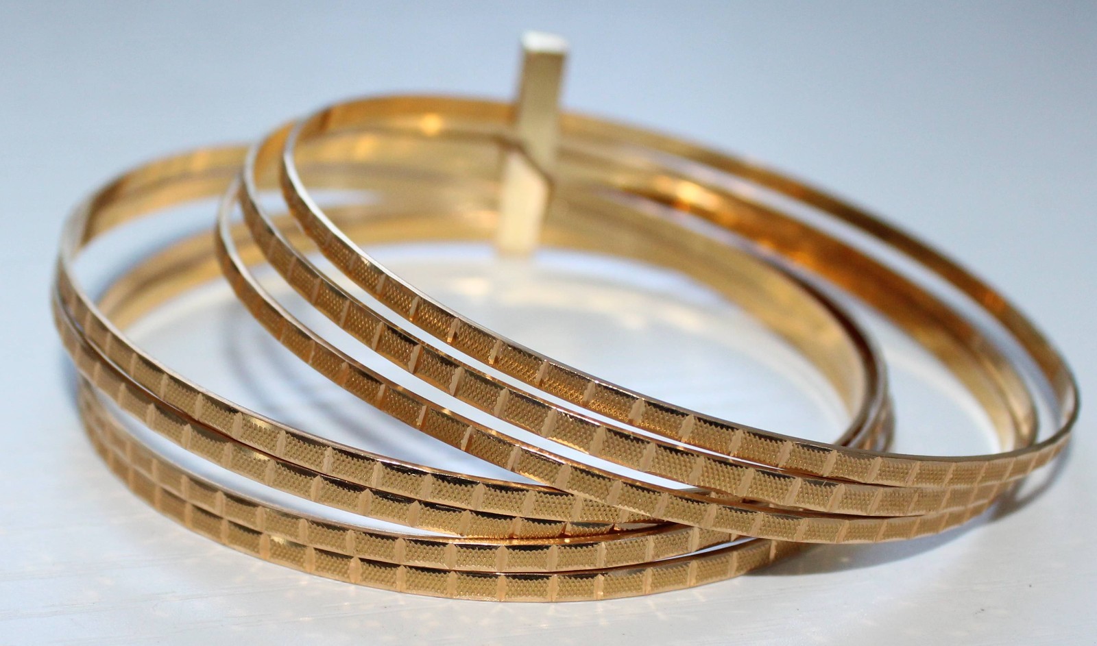 7 ~ 14K Yellow Gold Seminario Bangle Bracelets Diamond Cut 40.9 Grams 2 5/8″