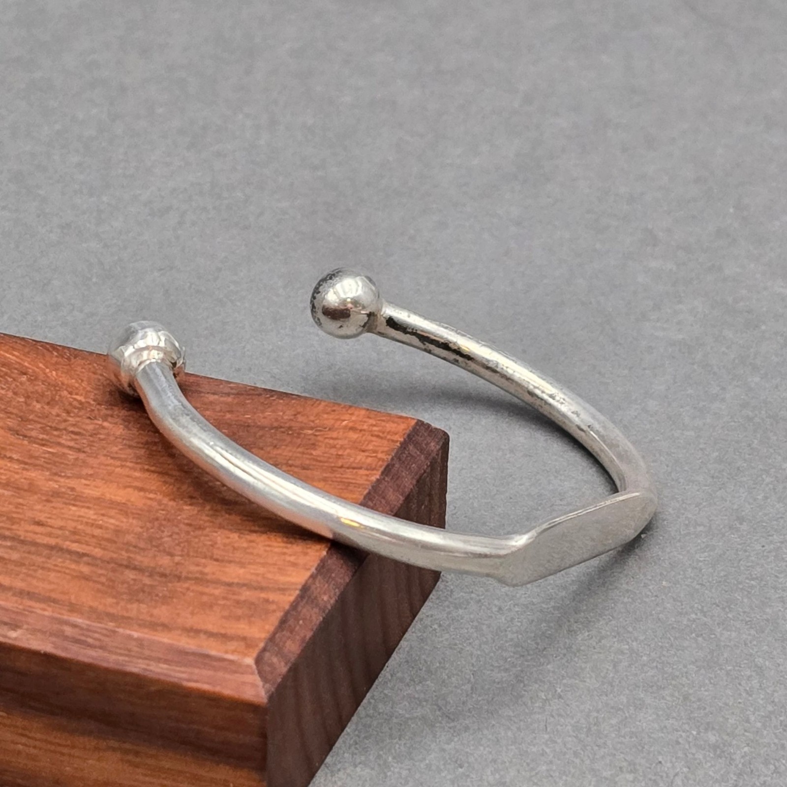 Vintage 800 Silver Cuff Bracelet 6.75″ Engravable ID Plate Ball Tip Minimalist