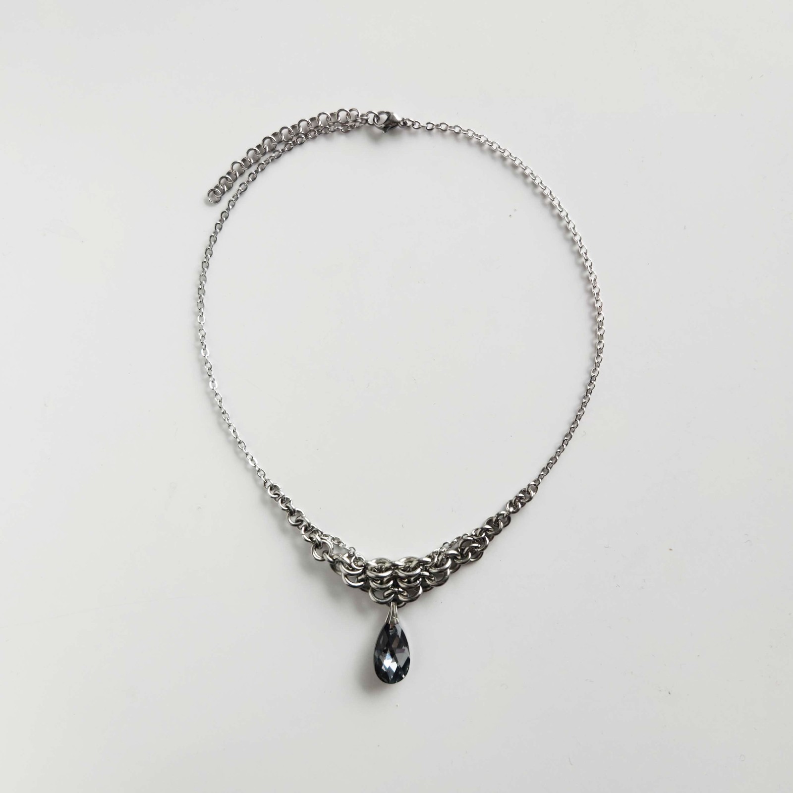 Vintage Victorian style black crystal necklace handmade with stainless steel