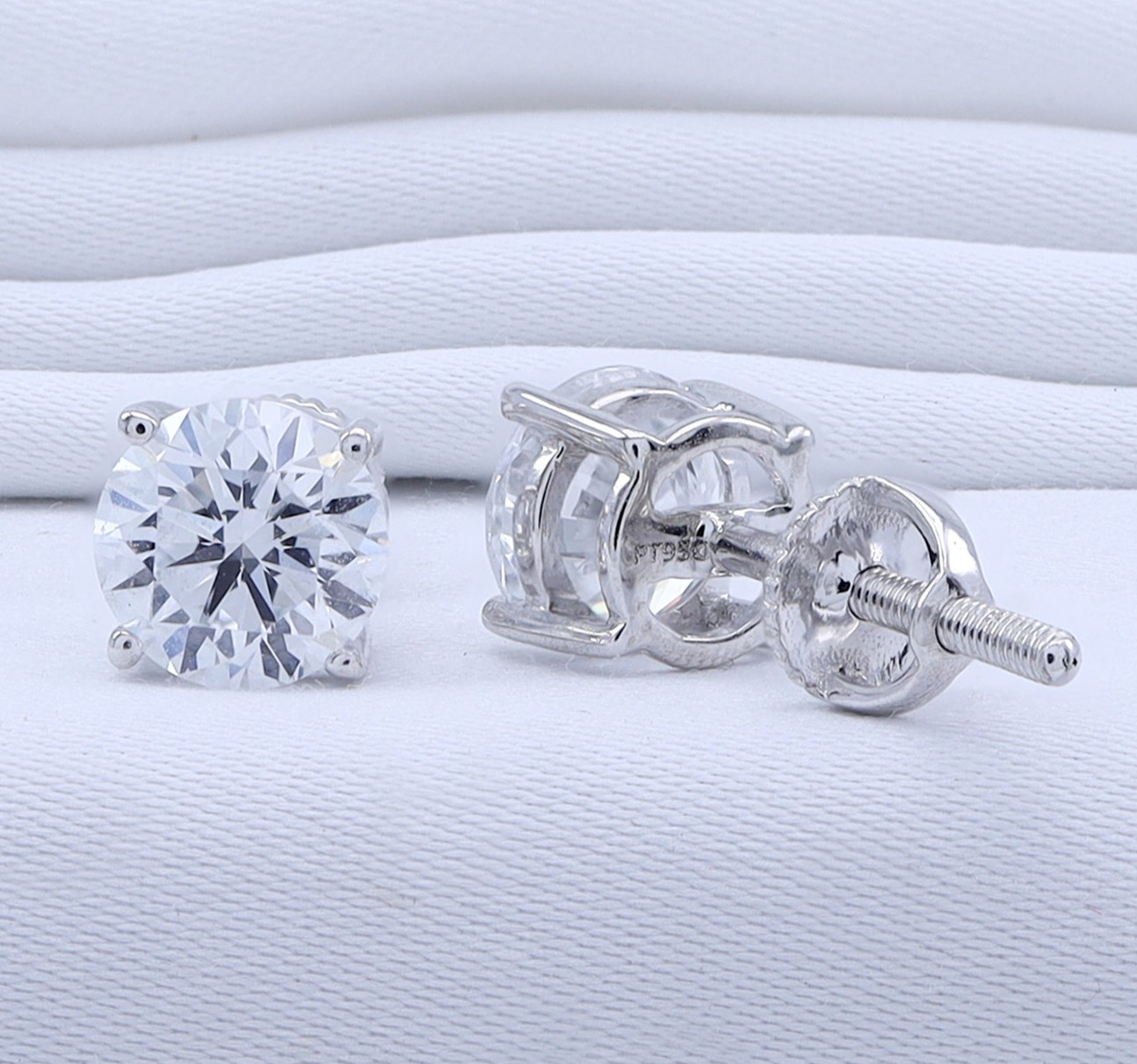 Certified D Color VVS1 Moissanite Solitaire Stud Earrings Screwback