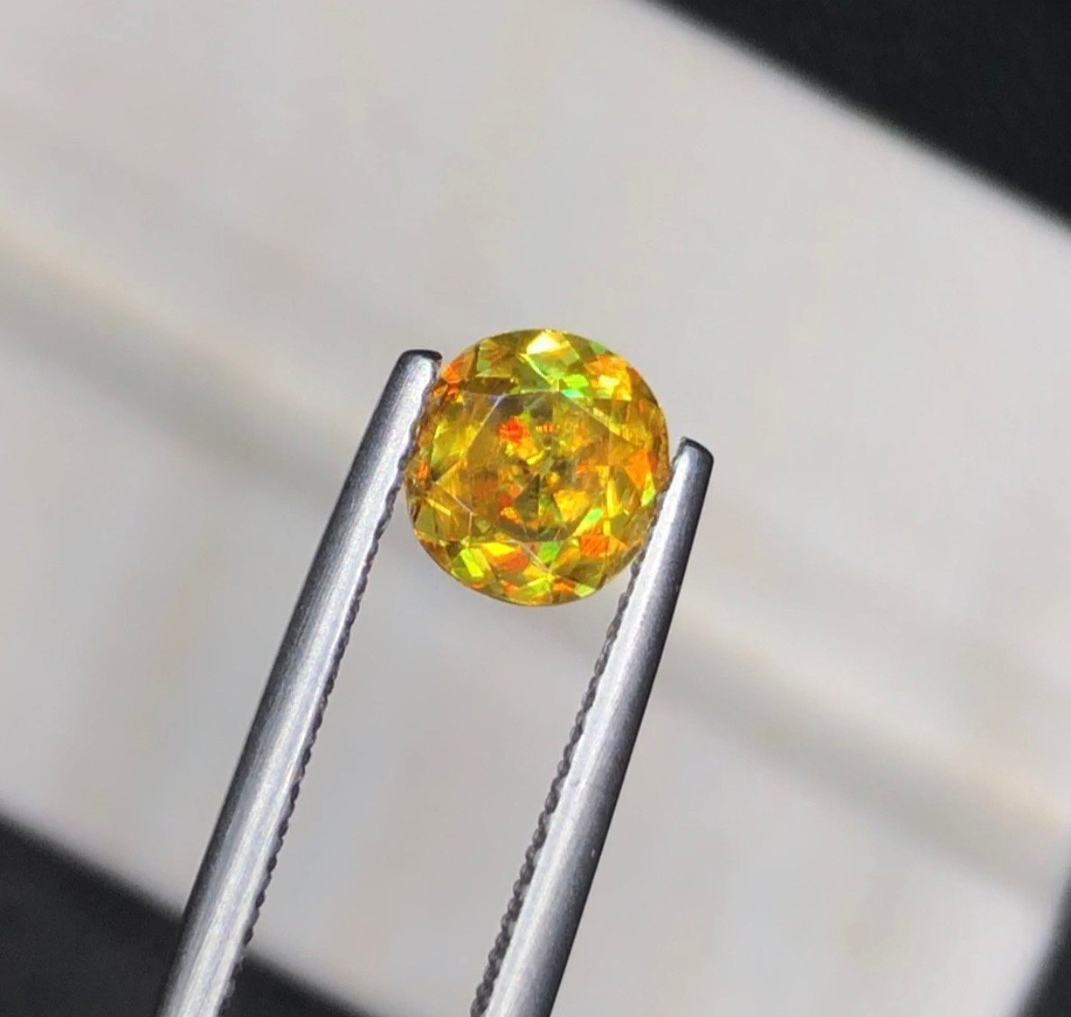 Natural 0.96 CT Full Fire Sphene Rare Titanite Gemstone oval Cut Intense Fire