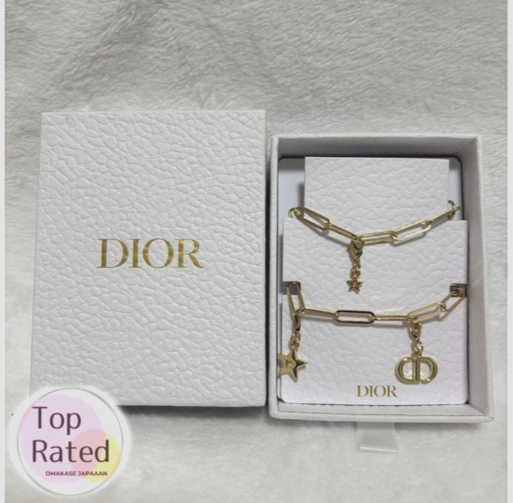 Brand New Dior Beauty Gift-With-Purchase Gold Tone Star & CD Logo Phone Charm