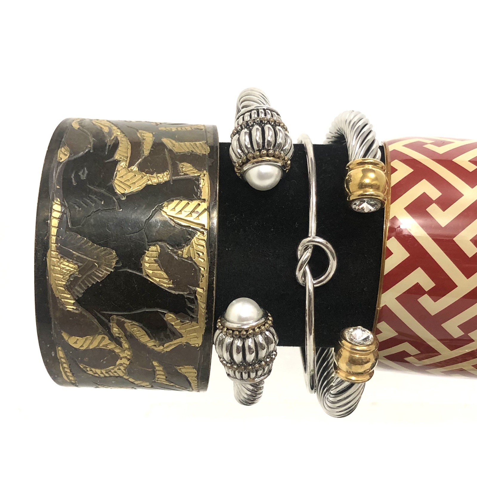 Vintage 17 Piece Lot Mixed Size Material Metal Cuff Bangle Bracelets Rhinestone