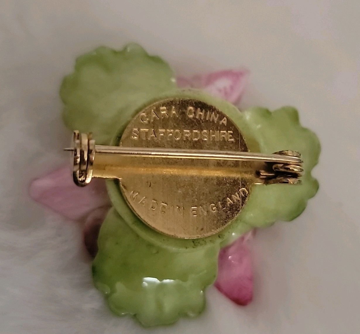Vtg 70’s Cara China Staffordshire Made in England Porcelain Signed Flower Brooch