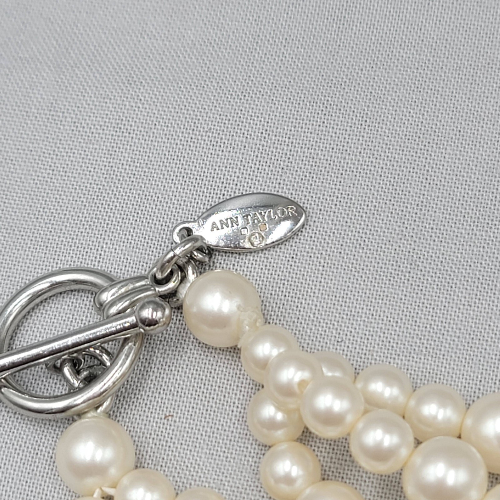 Ann Taylor Rhinestone White Bead Necklace Multi Strand Silver tone Adj