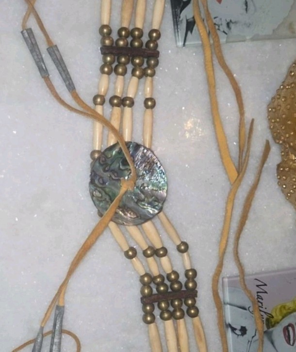Vintage 1970s Native American Style 4-Row Hairpipe Choker Abalone Shell Suede