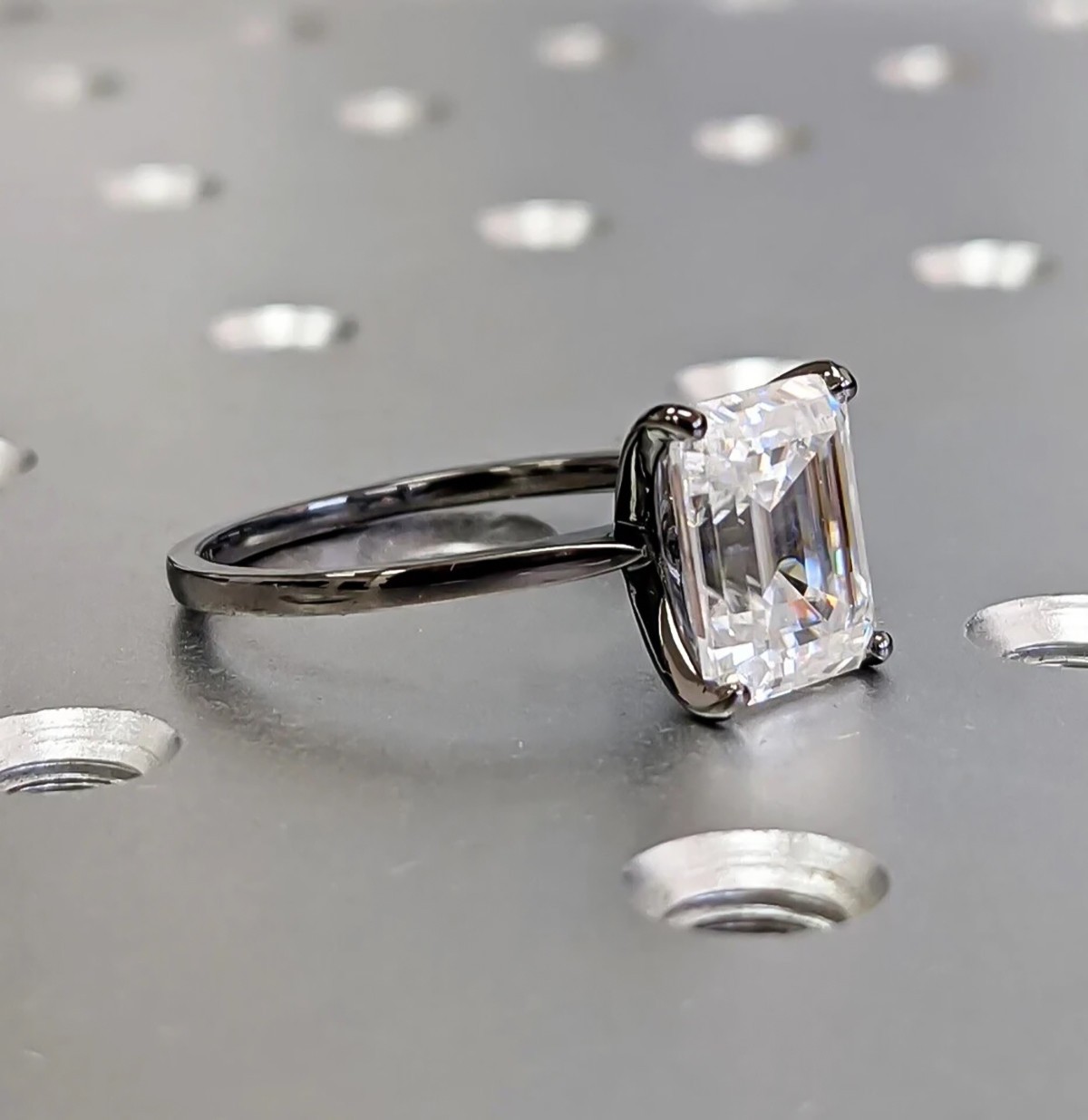 Certified 2.52 Ct Emerald Cut Off White Diamond 925 Silver Ring Great Shine