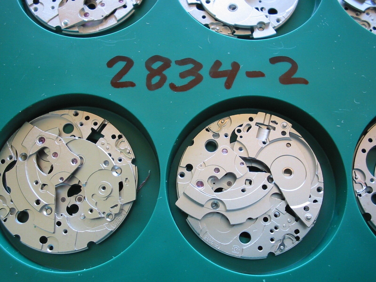 ETA 2834-2, new original main plate #100 in yellow or white, your choice