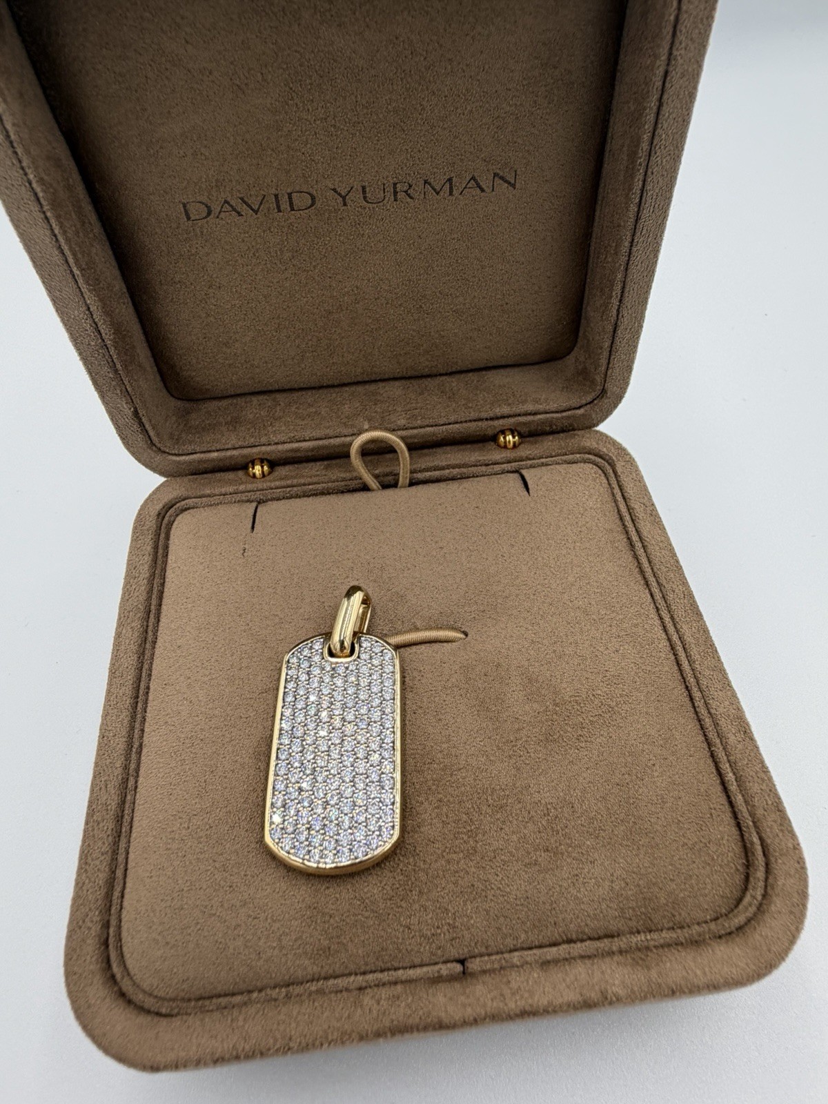 David Yurman Chevron Tag in 18K Yellow Gold with Diamonds 35mm
