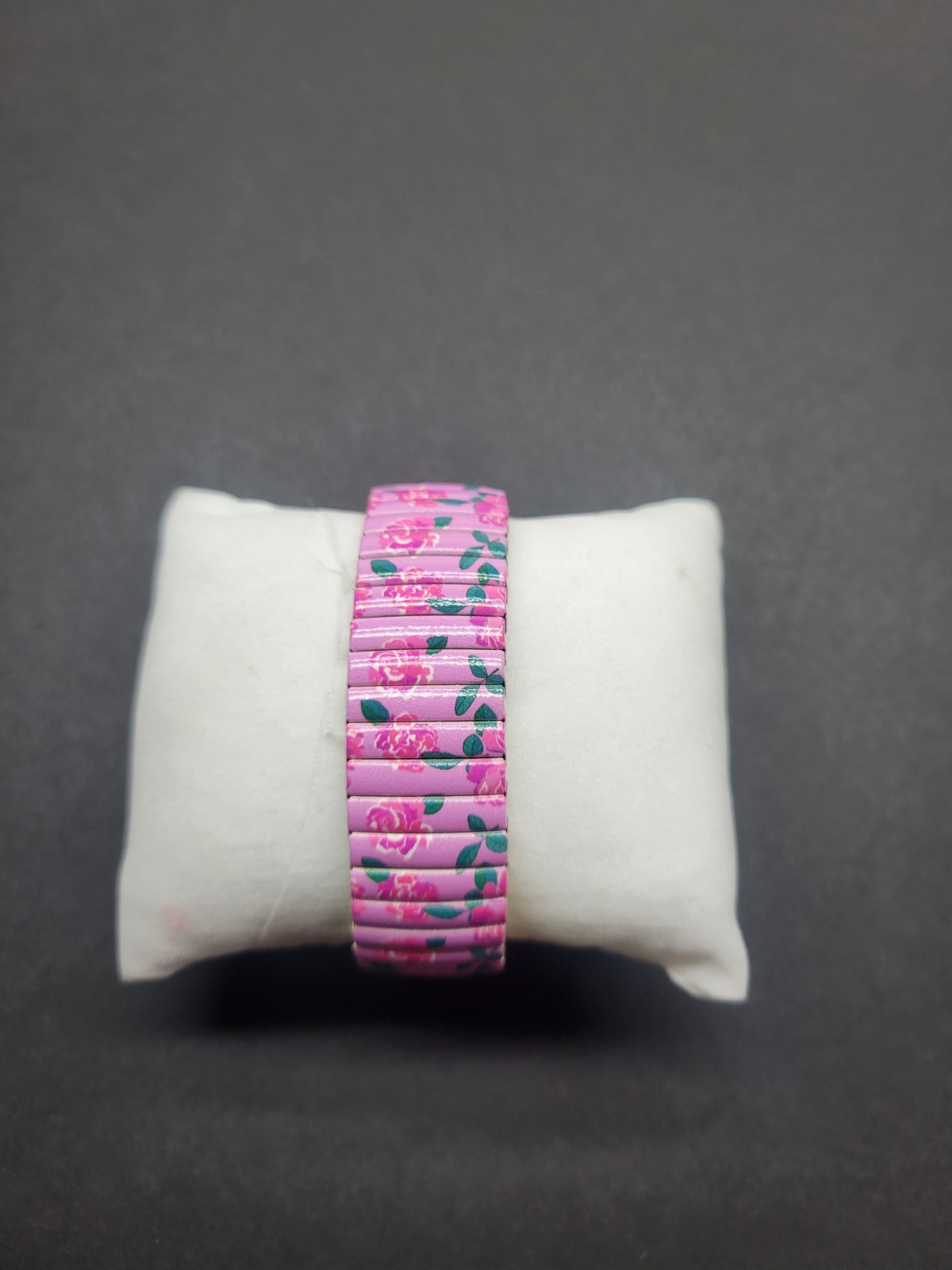 Macy’s Womens Quartz Watch Pink Rose & Gold Analog **SEE DETAILS**