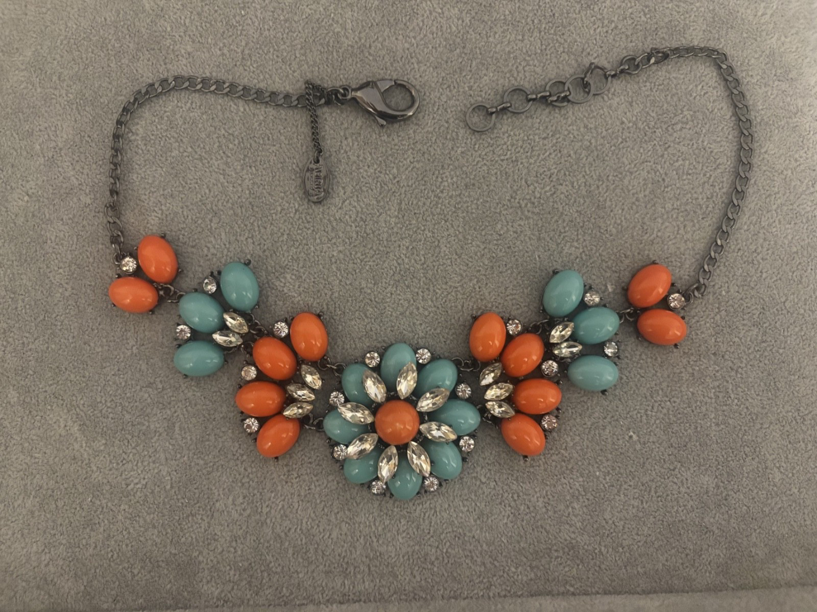 AMRITA SINGH Aqua/Coral Color Cabochons & Rhinstone Floral Necklace Black Chain