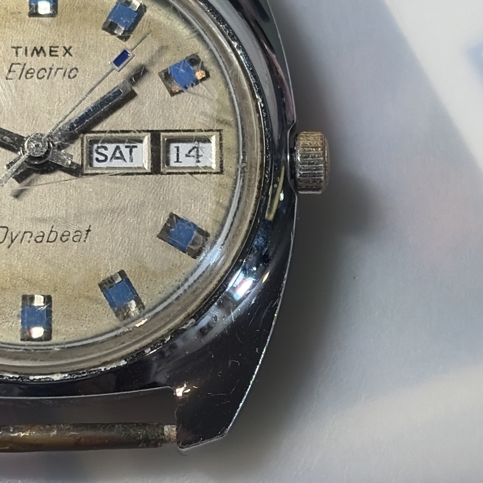 Vintage Men’s TIMEX Electric Dynabeat Day/Date, Blue Indices For Parts/Repair