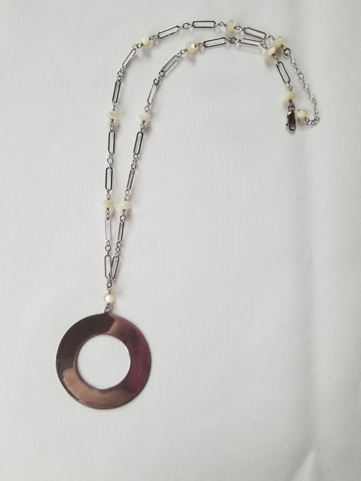 Sterling Silver Circle Pendant Necklace Paper Clip Chain White Quartz Italy 13g