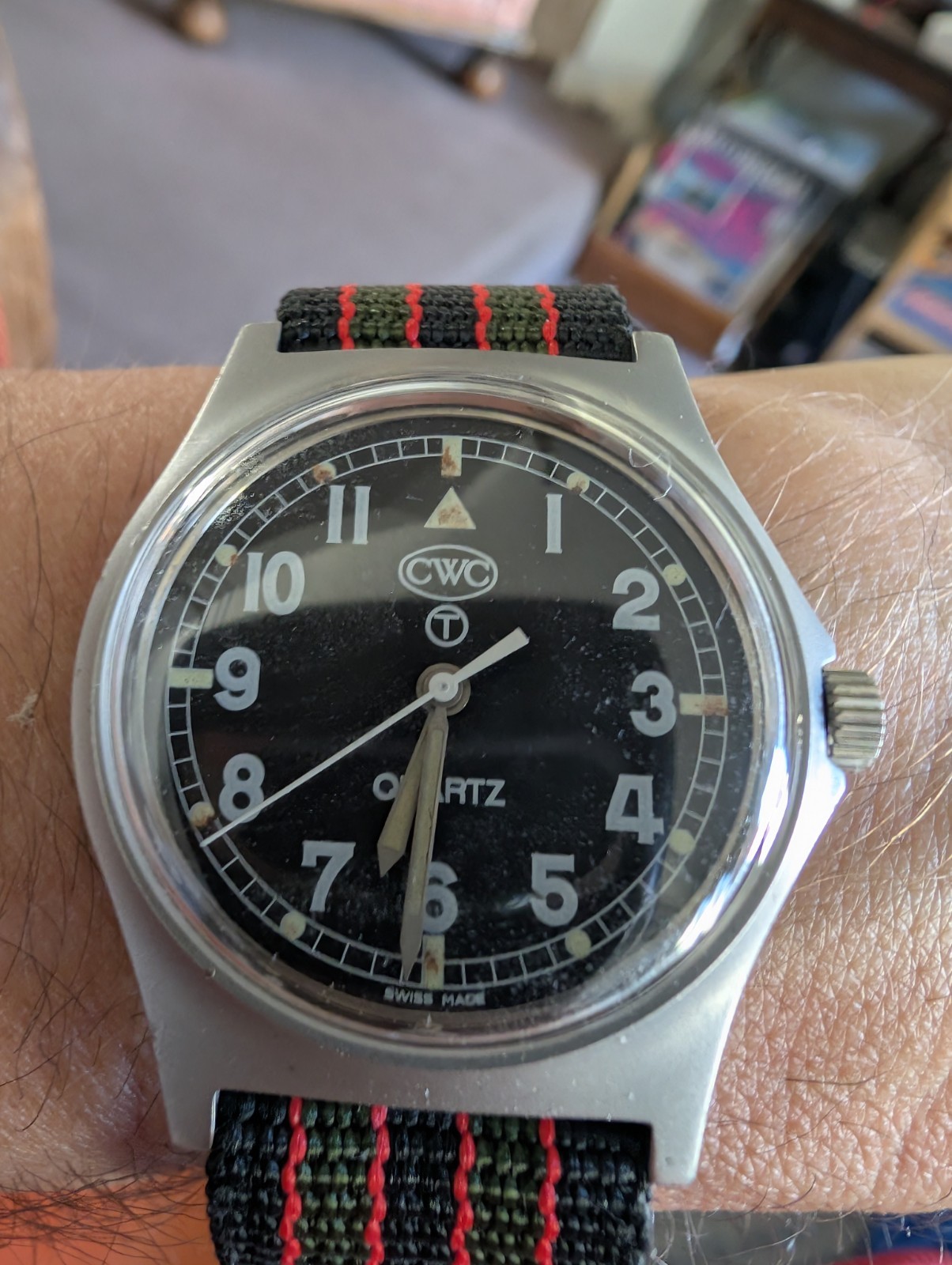CWC Military G10 Royal Navy 0522/6645-99 wristwatch Watch Dated 1990 issued