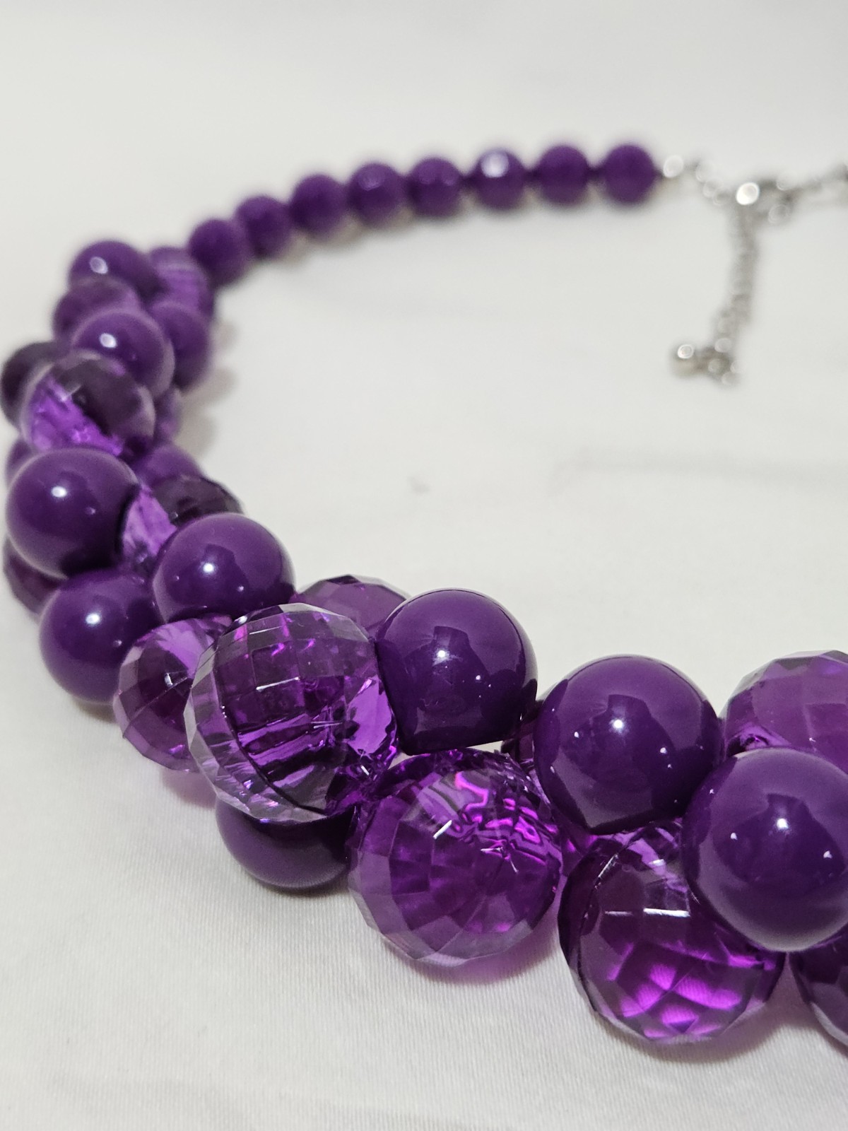 Purple Bauble Necklace Checkerboard Clear Facet and Opaque Smooth Beads 18-20″