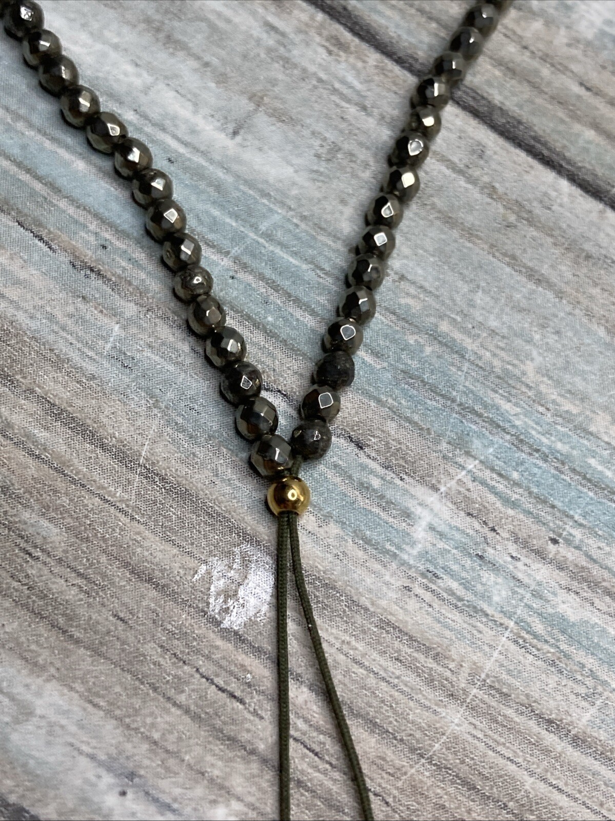 Dainty Crystals Beads Tassel Adjustable Necklace Cord Unbranded Gold Tone Gray