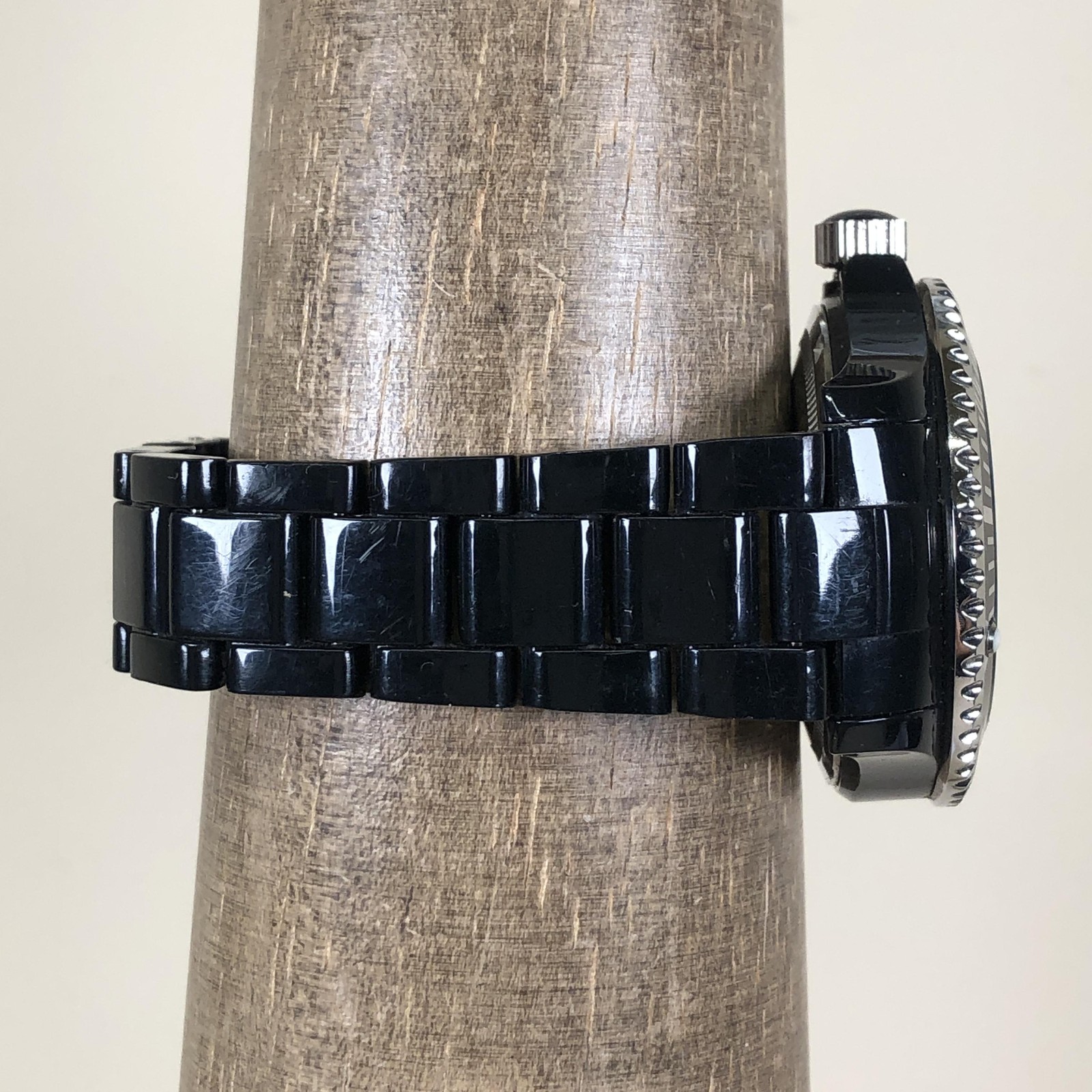 ToyWatch Watch Mens 41mm Black Dial Date Crystal Markers Black Plastic